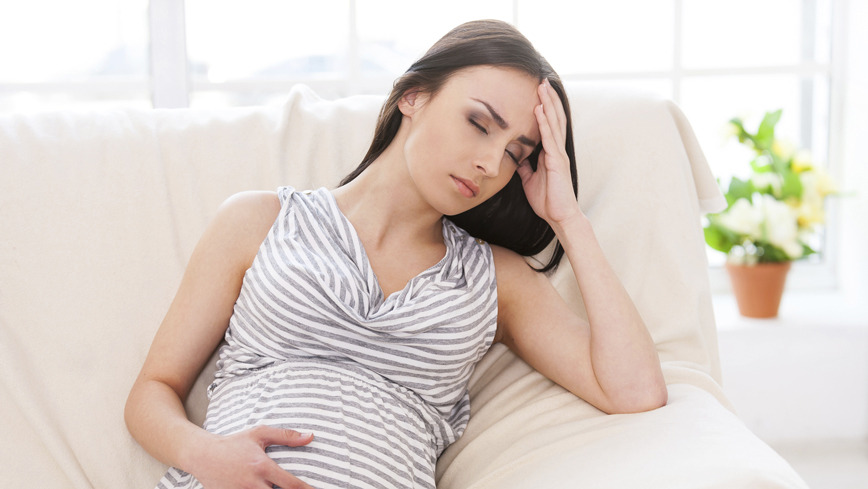 Tình trạng ốm nghén lại người mẹ mệt mỏi, thậm chí dẫn đến stress