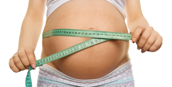 Vùng bụng cũng tăng nhanh theo giai đoạn phát triển của thai nhi