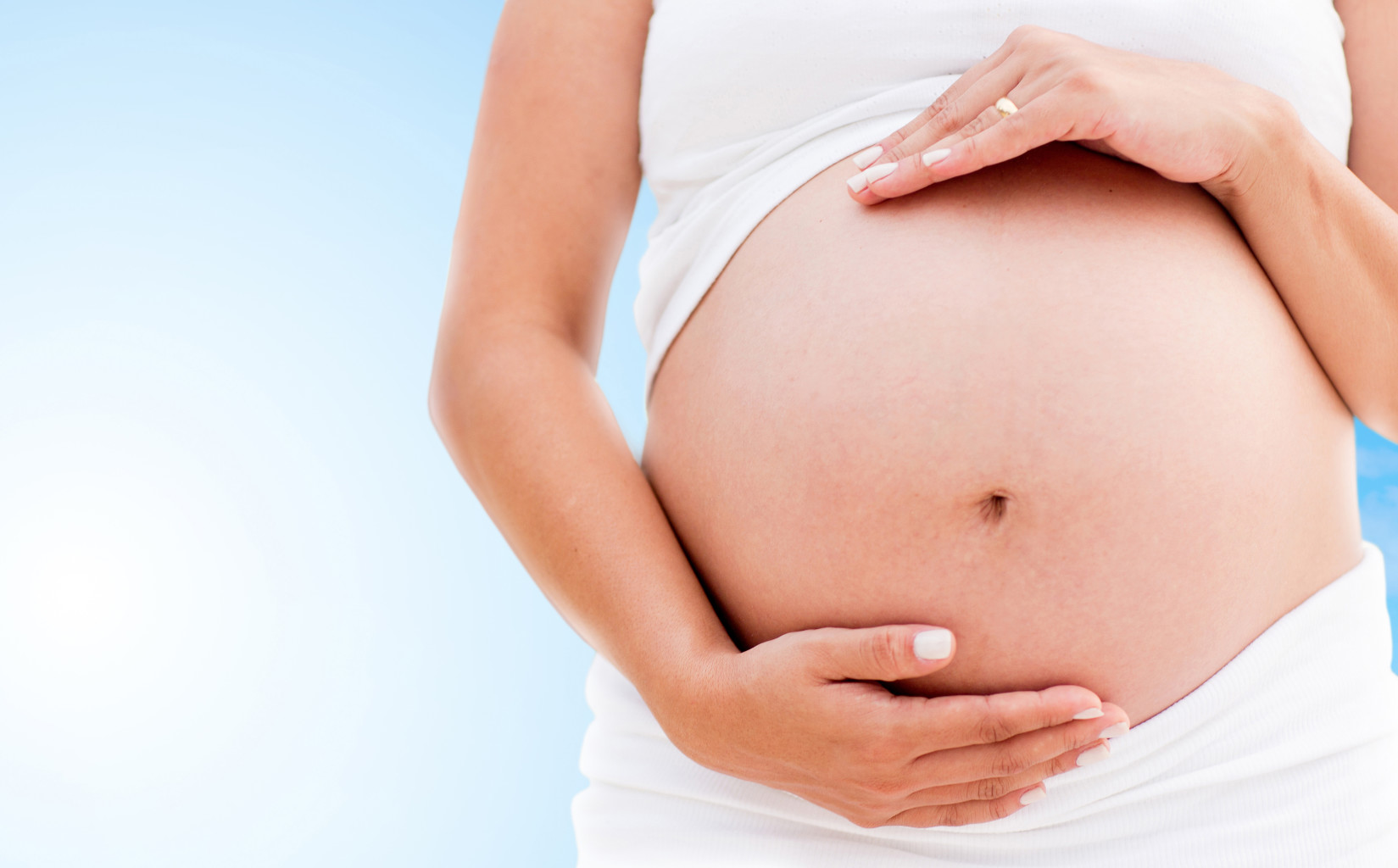 Có nhiều nguyên nhân dẫn đến việc thai nhi nằm ngôi thai ngược