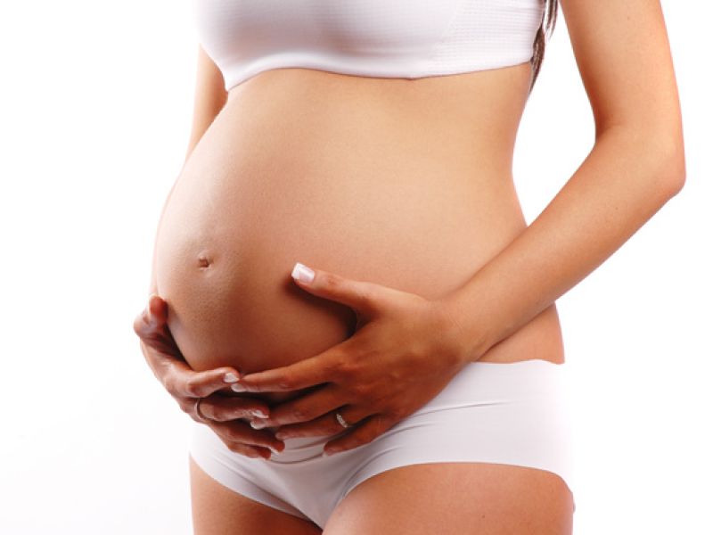 Xoa bụng không đúng cách thai phụ dễ sẩy thai hay sinh non