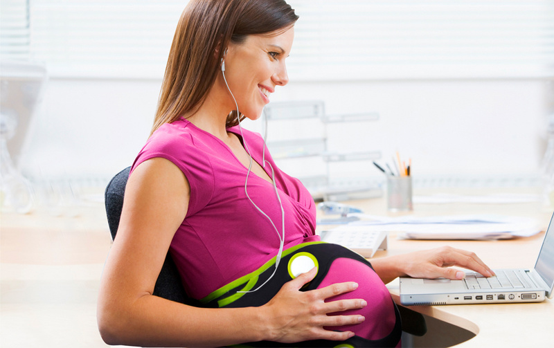 Âm nhạc có tác động tuyệt vời đối với sự phát triển của bé trong bụng