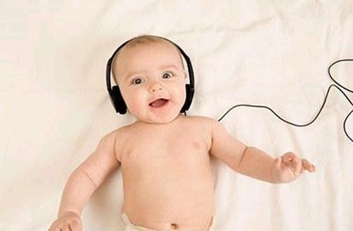 Âm nhạc tạo nên bước đầu phát triển hoàn hảo cho trẻ