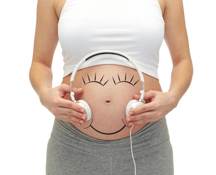 Mua tai nghe cho thai nhi loại nào tốt?